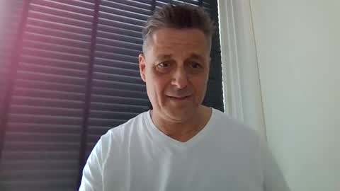 Snapshot of rudeski chatting on May 2026 03:06:01 PM rudeski online show from May 2026 03:06:01 PM