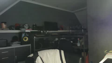 Snapshot of ruffi77 chatting on February 2025 11:46:01 PM Chico que rico Caliente online show from February 2025 11:46:01 PM