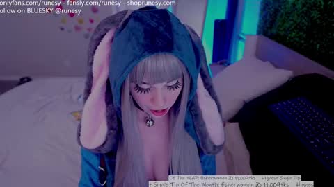 Lady online show from February 2025 04:07:02 AM