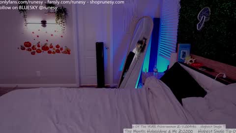 Lady online show from October 2025 03:09:01 AM