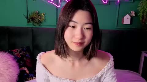 Snapshot of runi_asian chatting on June 2026 01:28:02 AM Runi online show from June 2026 01:28:02 AM