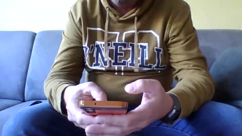 Snapshot of runner_1978 chatting on March 2025 08:54:02 AM runner_1978 online show from March 2025 08:54:02 AM