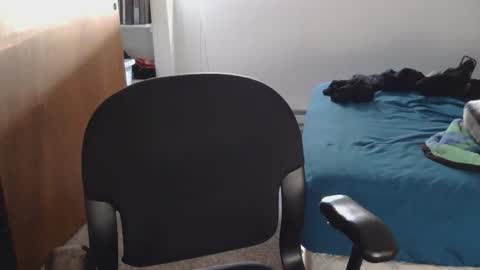 runny_eggs online show from May 2026 01:07:01 PM