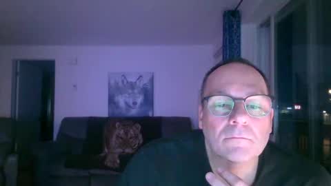 Snapshot of rushse886410 chatting on June 2026 02:14:02 AM rushse886410 online show from June 2026 02:14:02 AM