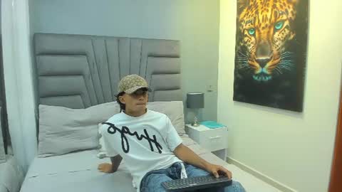 Snapshot of ruslan_marcel chatting on June 2026 11:31:01 AM Ruslan Marcel online show from June 2026 11:31:01 AM