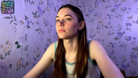 Snapshot of rusmedium chatting on June 2026 06:02:01 PM Lisa and Vlad online show from June 2026 06:02:01 PM