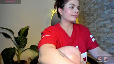 Lorenn online show from December 2024 02:44:02 AM