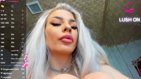 Snapshot of russian_ava chatting on December 2024 11:57:02 PM Ava online show from December 2024 11:57:02 PM