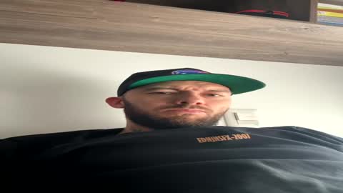 russo_fox online show from May 2026 08:48:02 PM