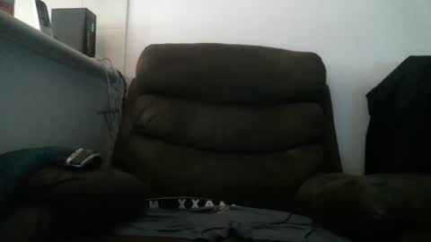 Russell online show from November 2025 09:00:02 AM