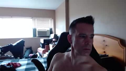 rustic_cuse_777 online show from April 2026 03:18:02 PM