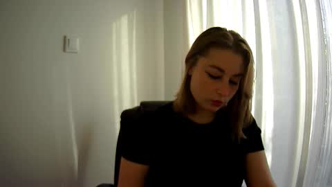 Snapshot of ruthless_111 chatting on September 2025 03:22:01 PM Nika online show from September 2025 03:22:01 PM
