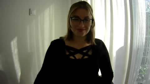 Snapshot of ruthless_111 chatting on September 2025 02:38:01 PM Nika online show from September 2025 02:38:01 PM