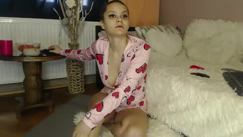 ruxandradanny online show from October 2025 08:48:01 AM