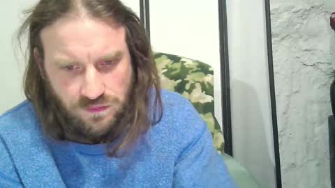 rwb1982 online show from December 2025 05:42:02 PM