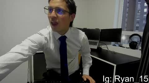 Snapshot of ryan15_ chatting on May 2026 10:45:01 AM Ryan 15 online show from May 2026 10:45:01 AM