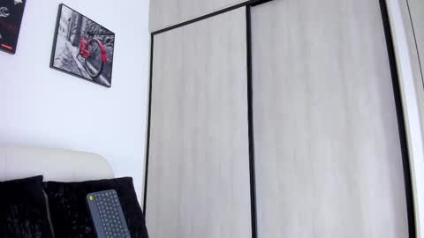 Ryan  online show from February 2025 05:02:01 AM