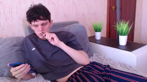 Ryan online show from September 2025 10:42:01 AM