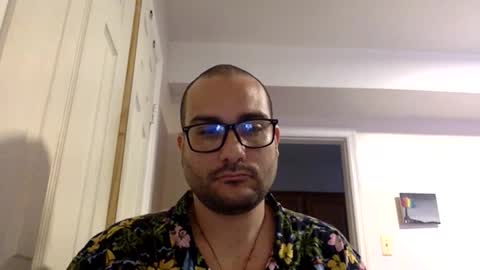 Snapshot of ryan_latin chatting on June 2026 01:54:02 PM Ryan Latin online show from June 2026 01:54:02 PM