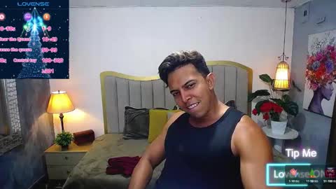 Ryan online show from December 2025 07:20:01 PM