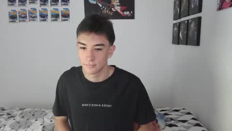 Snapshot of ryan_valentine17 chatting on May 2026 07:42:02 PM ryan online show from May 2026 07:42:02 PM