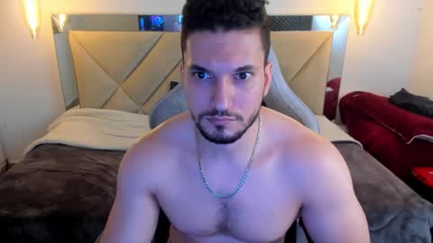 Snapshot of ryan_ward79 chatting on March 2026 01:05:01 PM Ryan online show from March 2026 01:05:01 PM