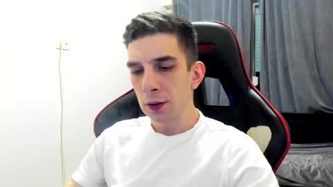 Andrew C. online show from November 2025 09:36:02 PM