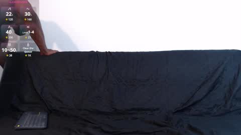 Instagram  Ryandwrn online show from October 2025 05:09:02 PM