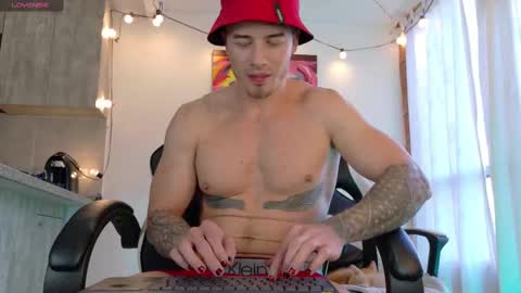 Ryan Blue ig ryannblue online show from October 2025 10:04:02 PM