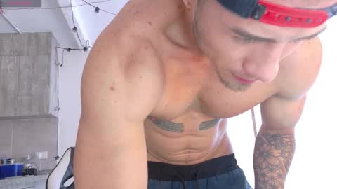 Ryan Blue ig ryannblue online show from November 2025 06:13:01 PM