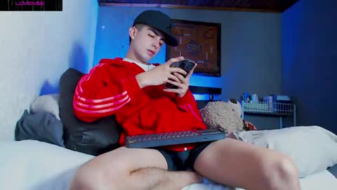Ryannhill  online show from June 2026 04:39:01 AM