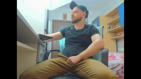 Ryanstone  online show from January 2026 05:42:01 AM