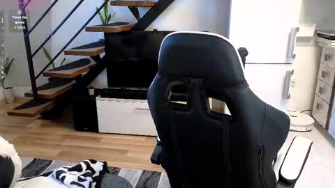 ryanstorm1 online show from November 2025 02:46:01 PM