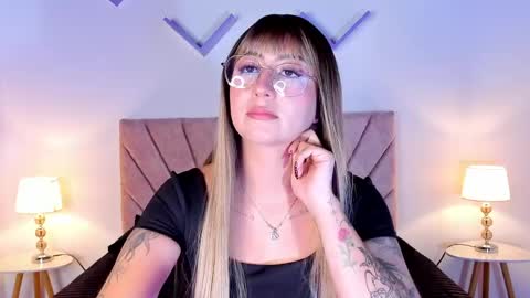 Snapshot of rylle_ chatting on April 2026 10:37:02 PM Rylle online show from April 2026 10:37:02 PM
