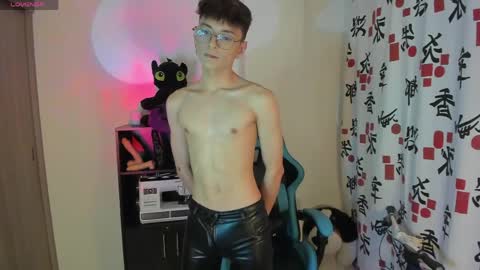 RYO BLEU online show from April 2026 03:28:02 AM