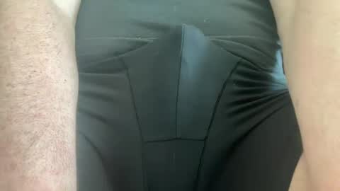 rzacuban2 online show from March 2025 05:06:02 PM