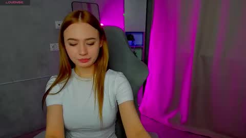 Sofia online show from December 2025 09:25:01 AM