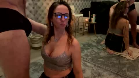 Laura online show from February 2026 09:01:01 PM