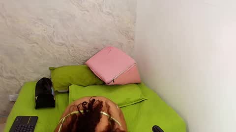 s_sofia_ online show from February 2025 07:19:02 PM