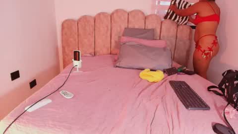 s_sofia_ online show from July 2026 07:16:02 PM