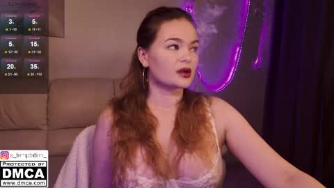 Snapshot of s_temptation chatting on May 2026 10:32:02 AM Sonya online show from May 2026 10:32:02 AM