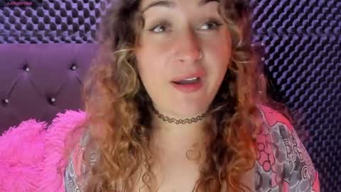 Snapshot of saara__queen chatting on February 2025 03:29:02 AM saara__queen online show from February 2025 03:29:02 AM