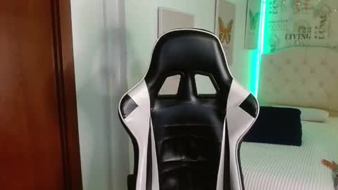 1 online show from March 2026 12:33:01 PM