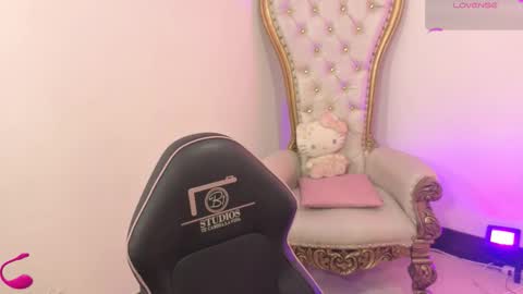 saaya_tay online show from November 2025 03:16:01 AM