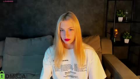 sabrina_moun online show from October 2025 09:21:02 AM
