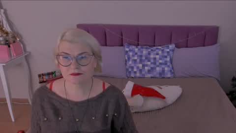 Sabrina MacMarren online show from January 2025 10:15:02 AM