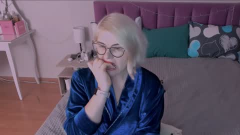 Sabrina MacMarren online show from January 2025 06:23:01 PM