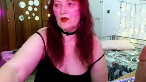 Snapshot of sabrinaxlovess chatting on June 2026 05:30:02 PM SabrinaXlovess online show from June 2026 05:30:02 PM