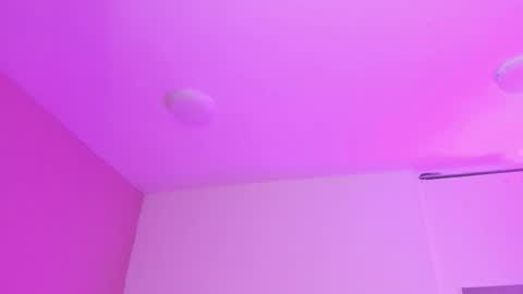 Ig  online show from November 2025 10:07:01 AM