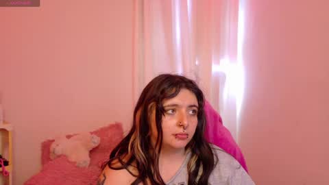 Snapshot of sachi_meow chatting on May 2026 03:29:01 PM Ig online show from May 2026 03:29:01 PM